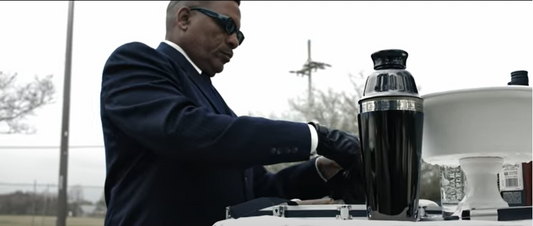 Episode - Assignment, Family Affair